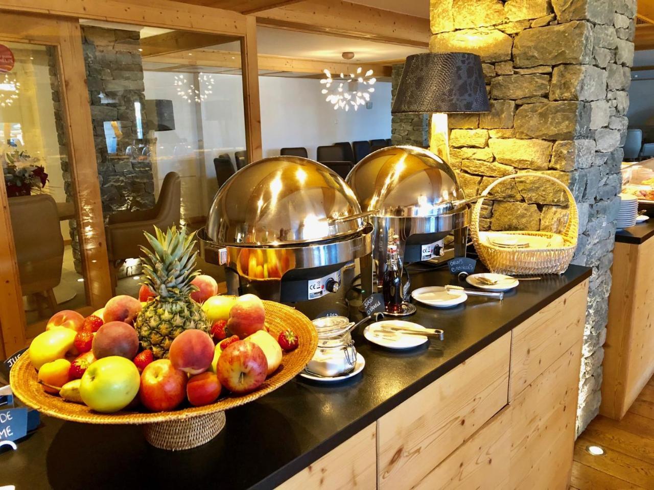 Nendaz 4 Vallees & Spa 4* Superior المظهر الخارجي الصورة